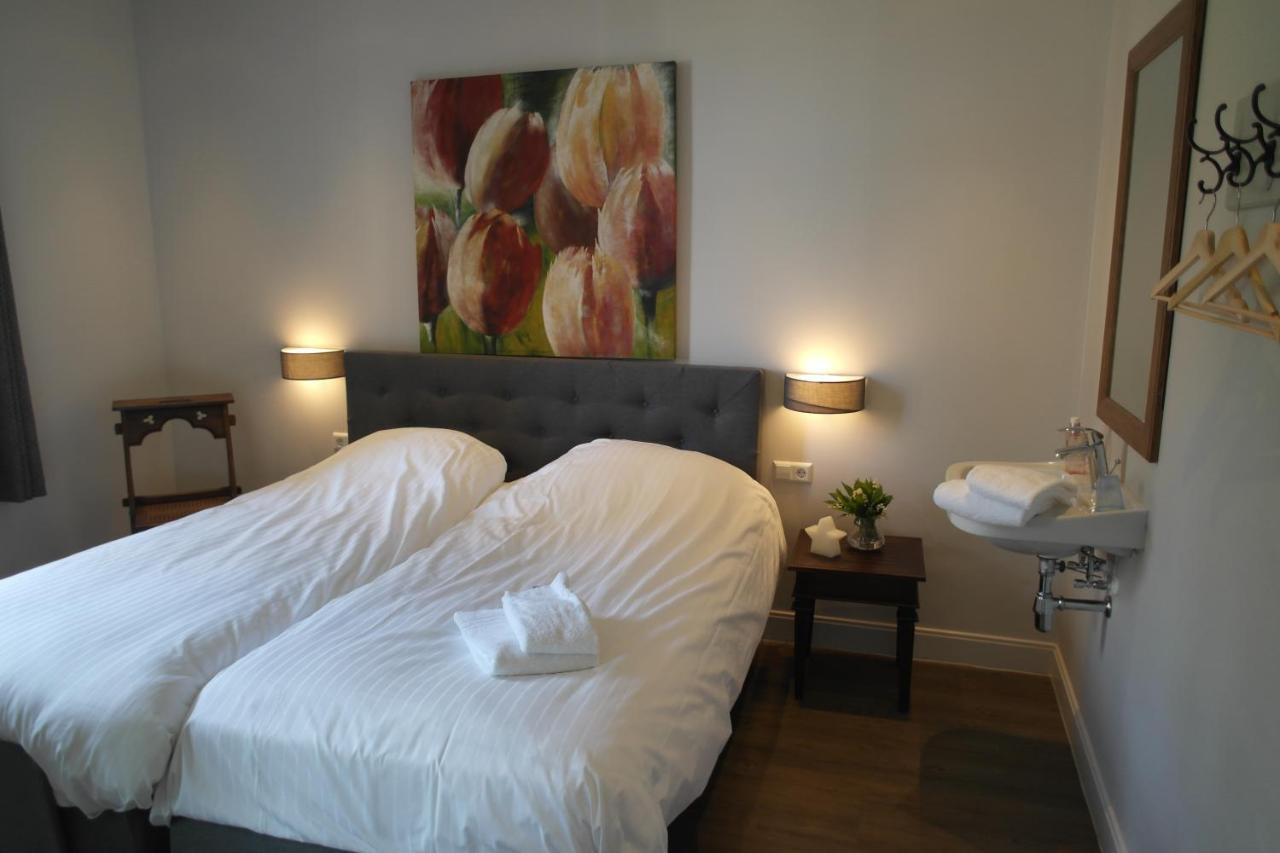 B&B Groepsaccommodatie De Pastorie Lage Mierde Екстериор снимка